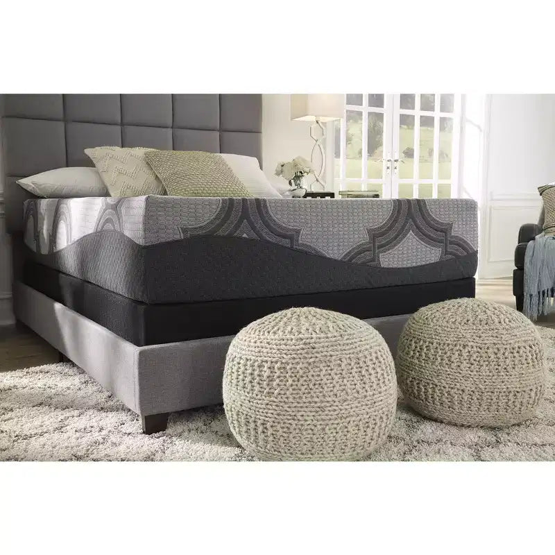Signature Design by Ashley 1100 Series Hybrid Mattress