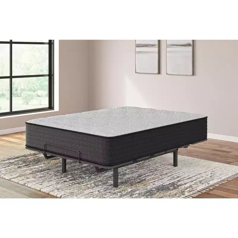 Signature Design by Ashley Palisades 14 Inch Plush Hybrid Mattress with Quick Response Memory Foam